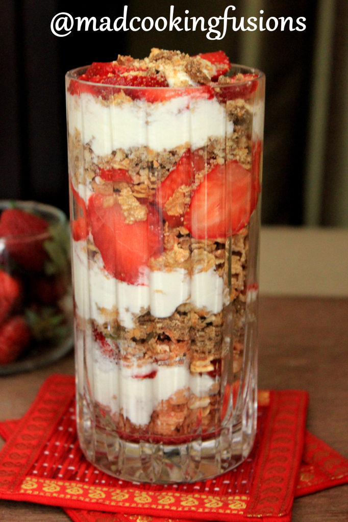 Strawberry Yogurt Parfait recipe