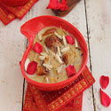 http://madcookingfusions.com/wp-content/uploads/2012/08/Sheer-Khurma-FP.jpg